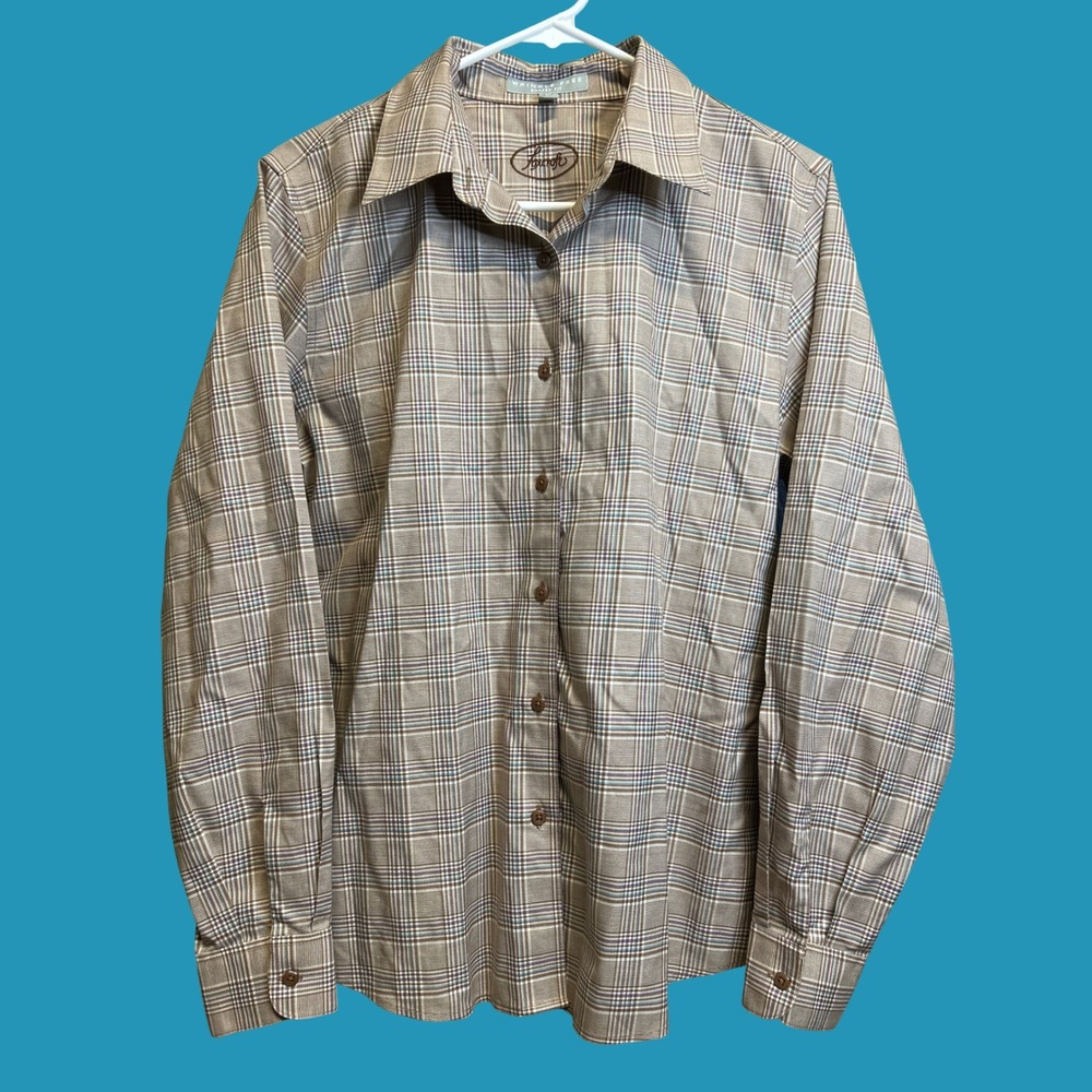 Foxcroft Shirt Women 10 Tan Plaid Wrinkle Free Shaped Fit Button Down LS